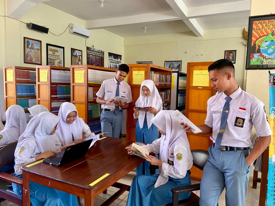 Perpustakaan Sekolah di Tengah Perubahan Kebiasaan Belajar